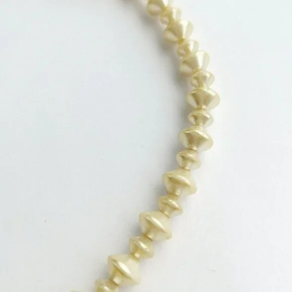 Vintage Czech 1950s faux pearl necklace - Picture 2 of 4